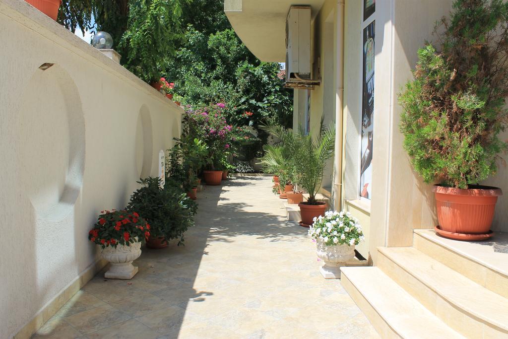 Stela Guest House Tsarévo Extérieur photo