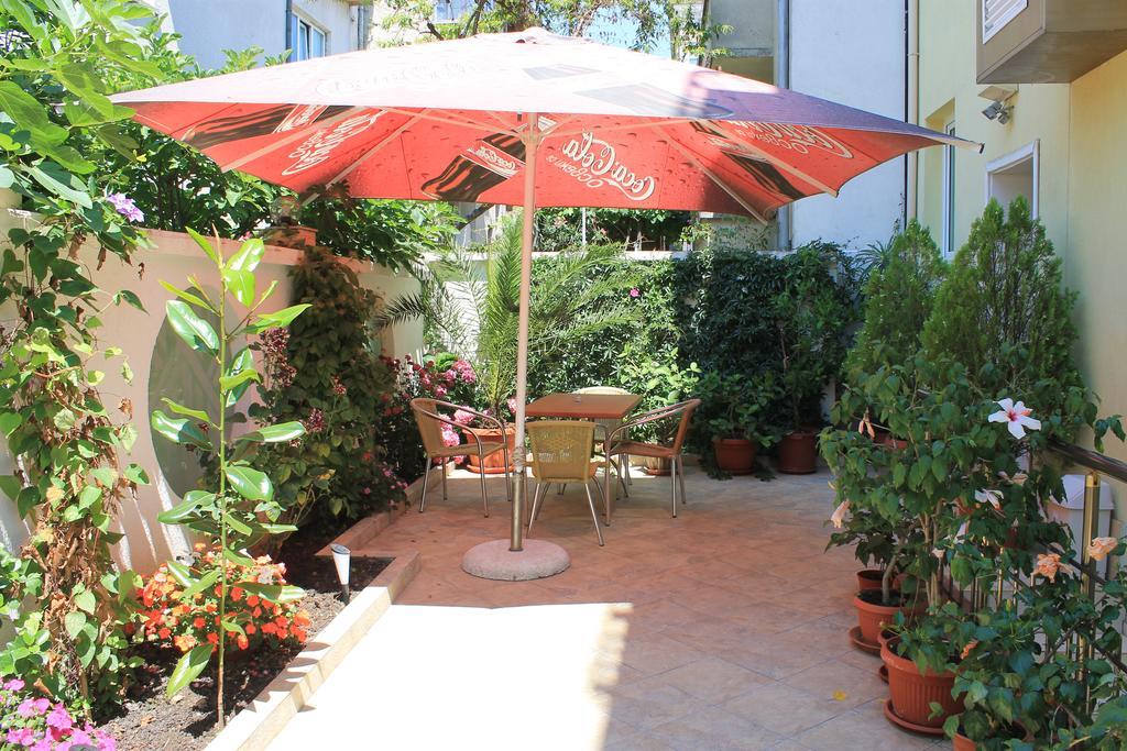 Stela Guest House Tsarévo Extérieur photo